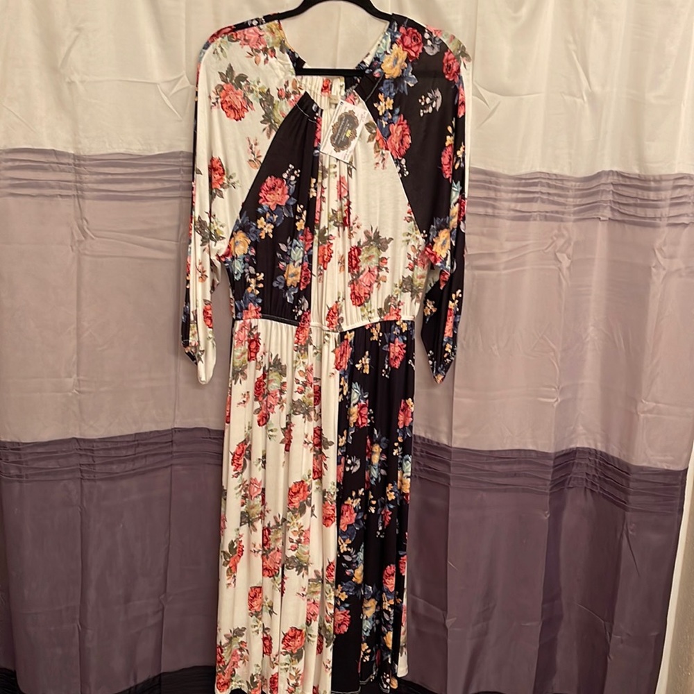 BNWT 2XL Floral Print Dress